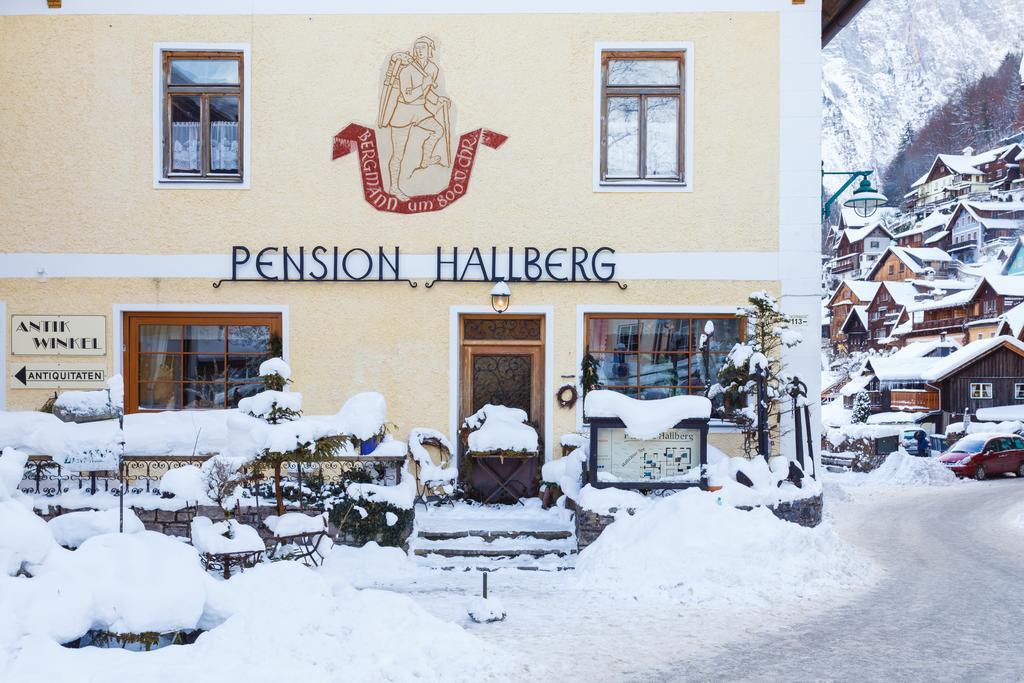 Hallberg *