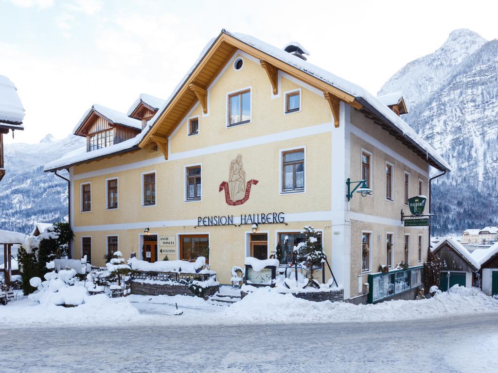 Hallberg Guest house *